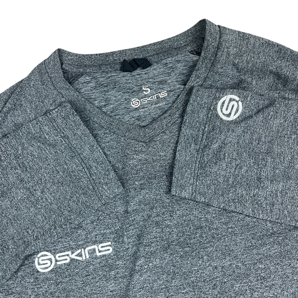 Skins Base‎ Layer Shirt Men’s Small Heathered Gray Long Sleeve Activewear